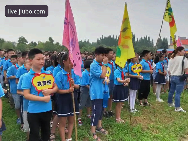 星锐锋芒VS校园新锐：一场被低估的战术预演